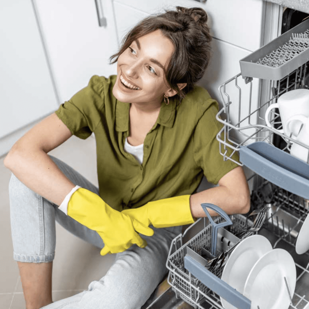 Cs, CAREservice prendersi-cura-della-lavastoviglie-1024x1024 Come prendersi cura della lavastoviglie: 5 passi per garantirne il corretto funzionamento Consigli  Consigli 