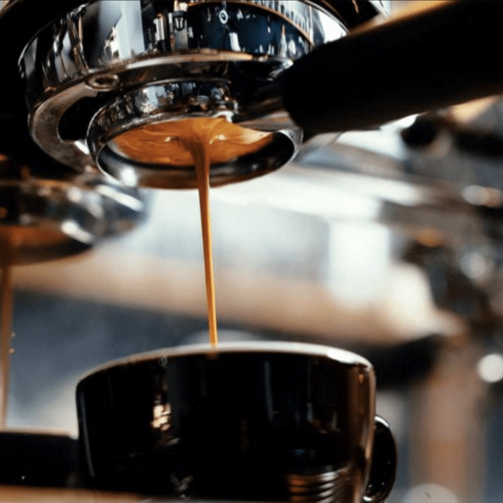 Cs, CAREservice prendersi-cura-della-macchina-espresso-1024x1024 Come mantenere la tua macchina del caffè espresso in buone condizioni: sgrassare e decalcificare regolarmente Consigli  Consigli 