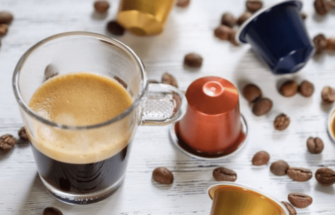 Cs, CAREservice capsulee-caffe-670x430 Macchina da caffè in capsule o in polvere? Guida alla scelta Consigli  Consigli 